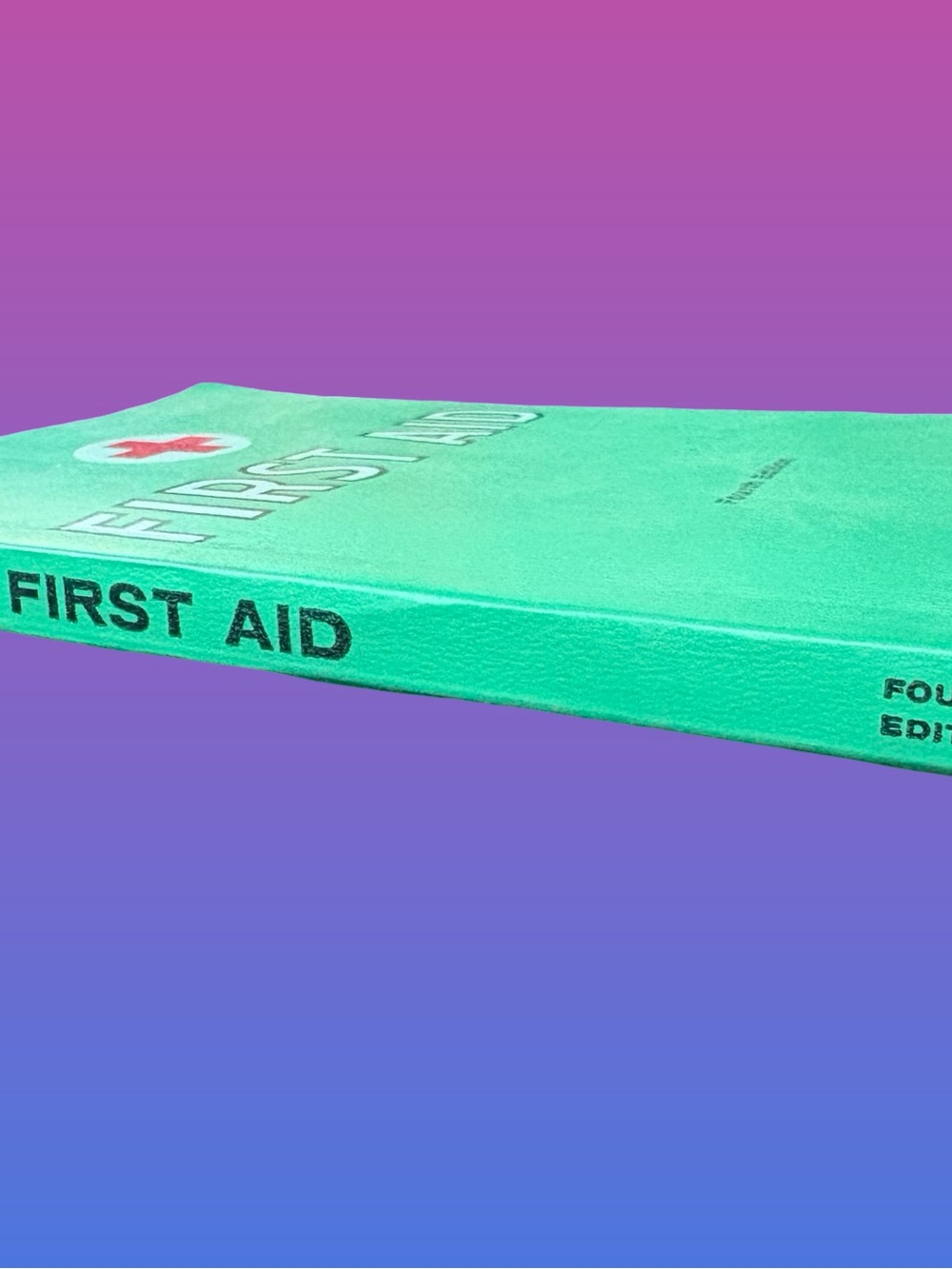First Aid Guide Book - Green - - Picture 3 of 10